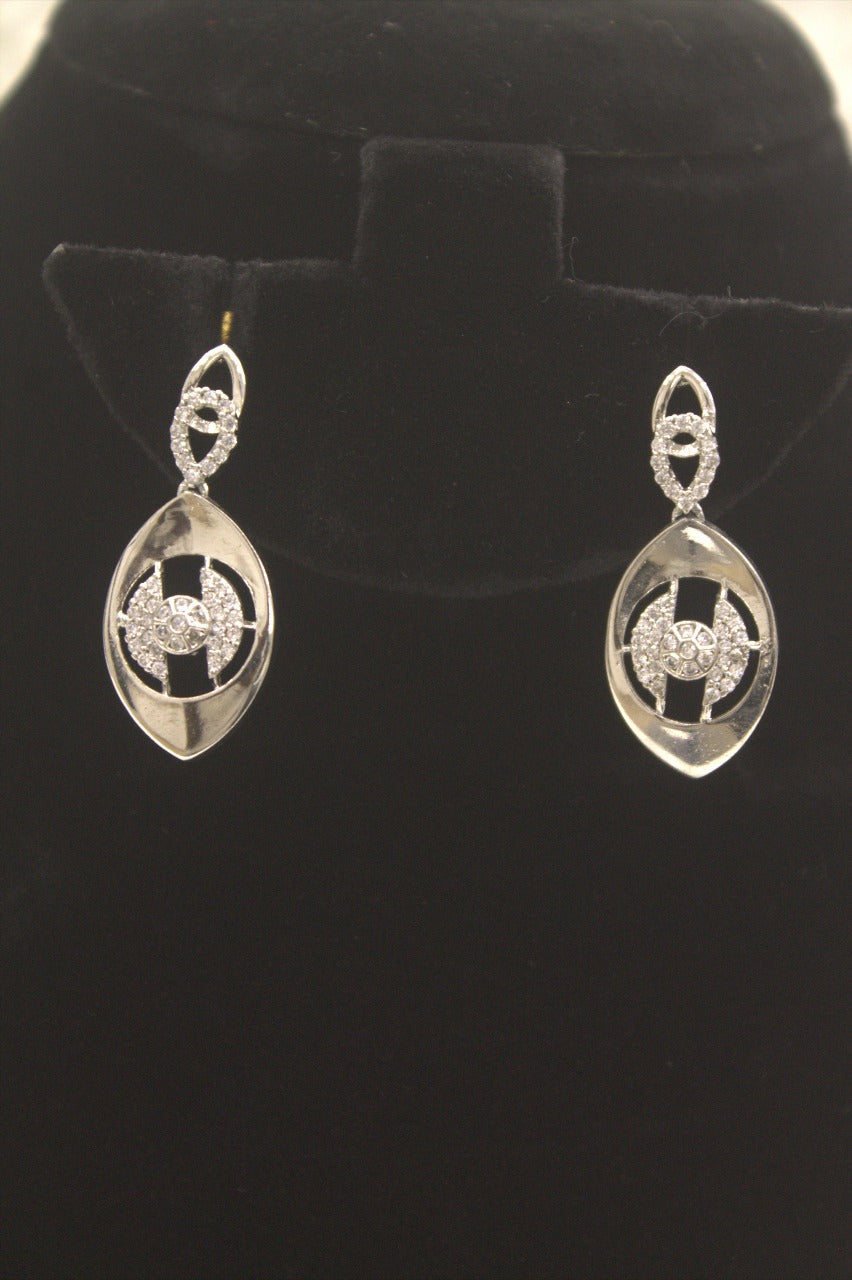 "White Stone Necklace & Earring Set" Product code - 6349