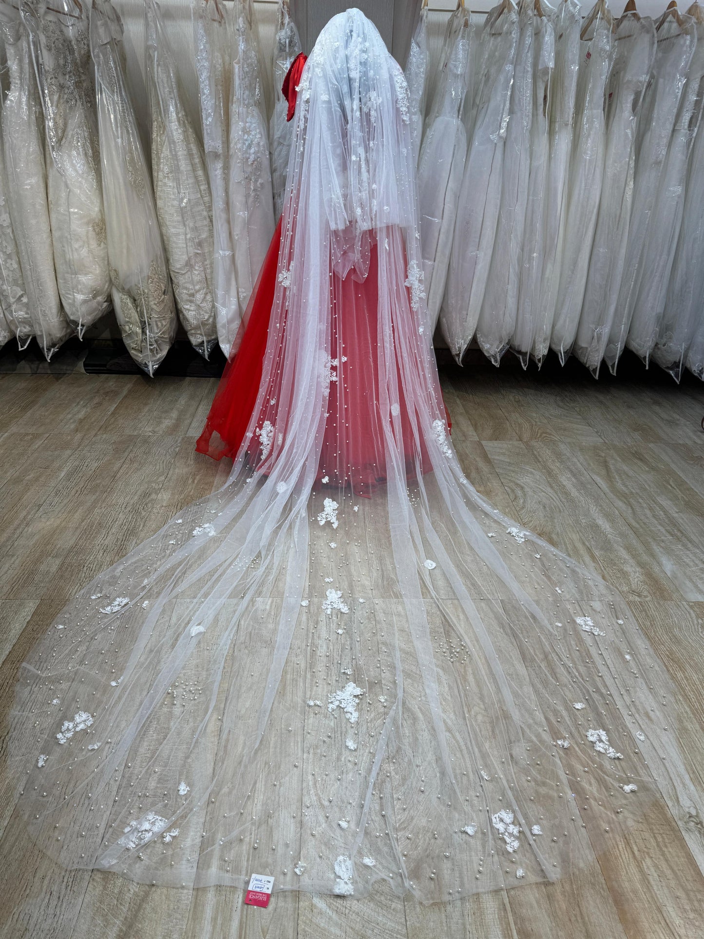 "Luxury Long Bridal Veil" Product code - 4008