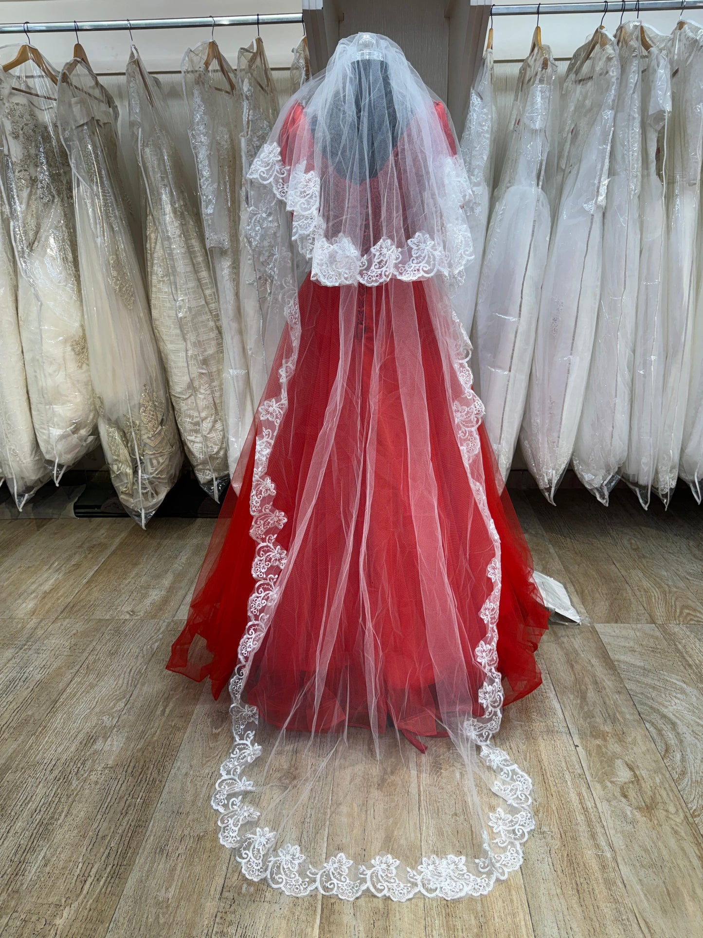 "Luxury Long Bridal Veil" Product code - 4322