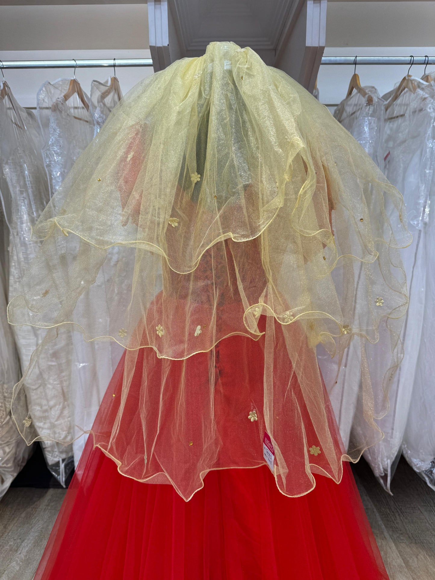 "Elegant Golden Layered Short Veil" Product code - 4030