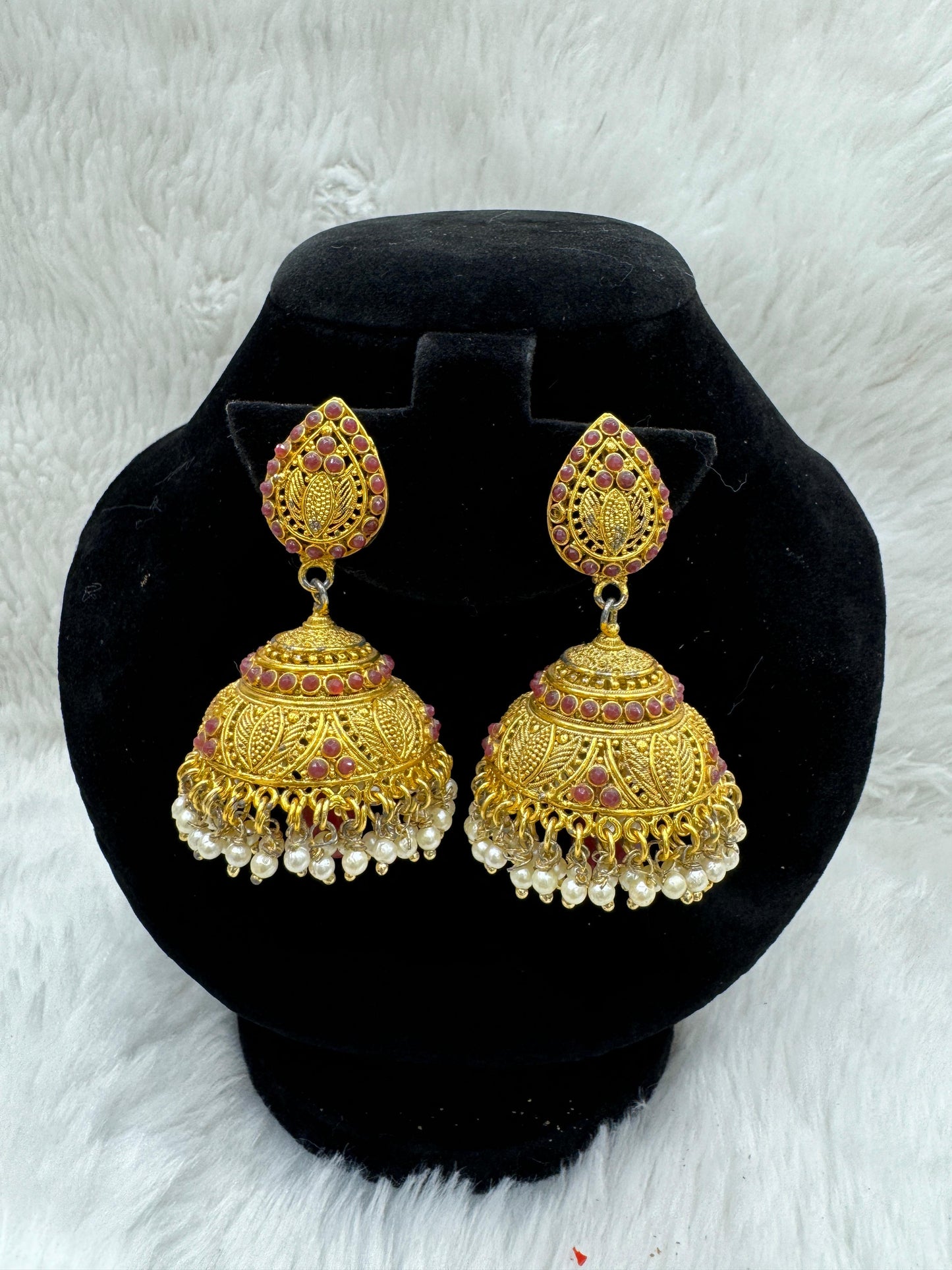 "Beautiful Gold-Plated With Ruby & Pearl Jimikki" Product code - 6160