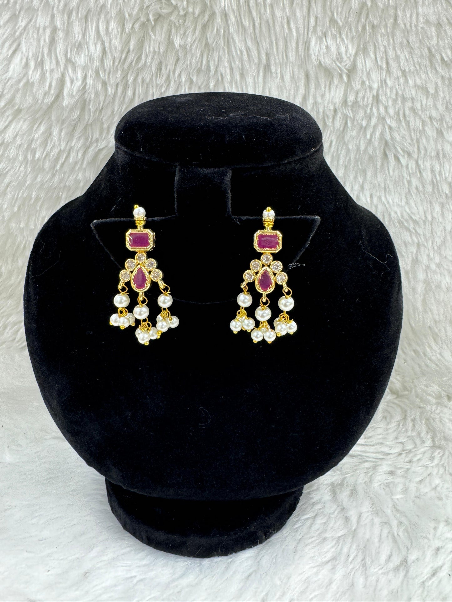 "Antique Gold-Plated Necklace & Earring Set" Product code - 6603
