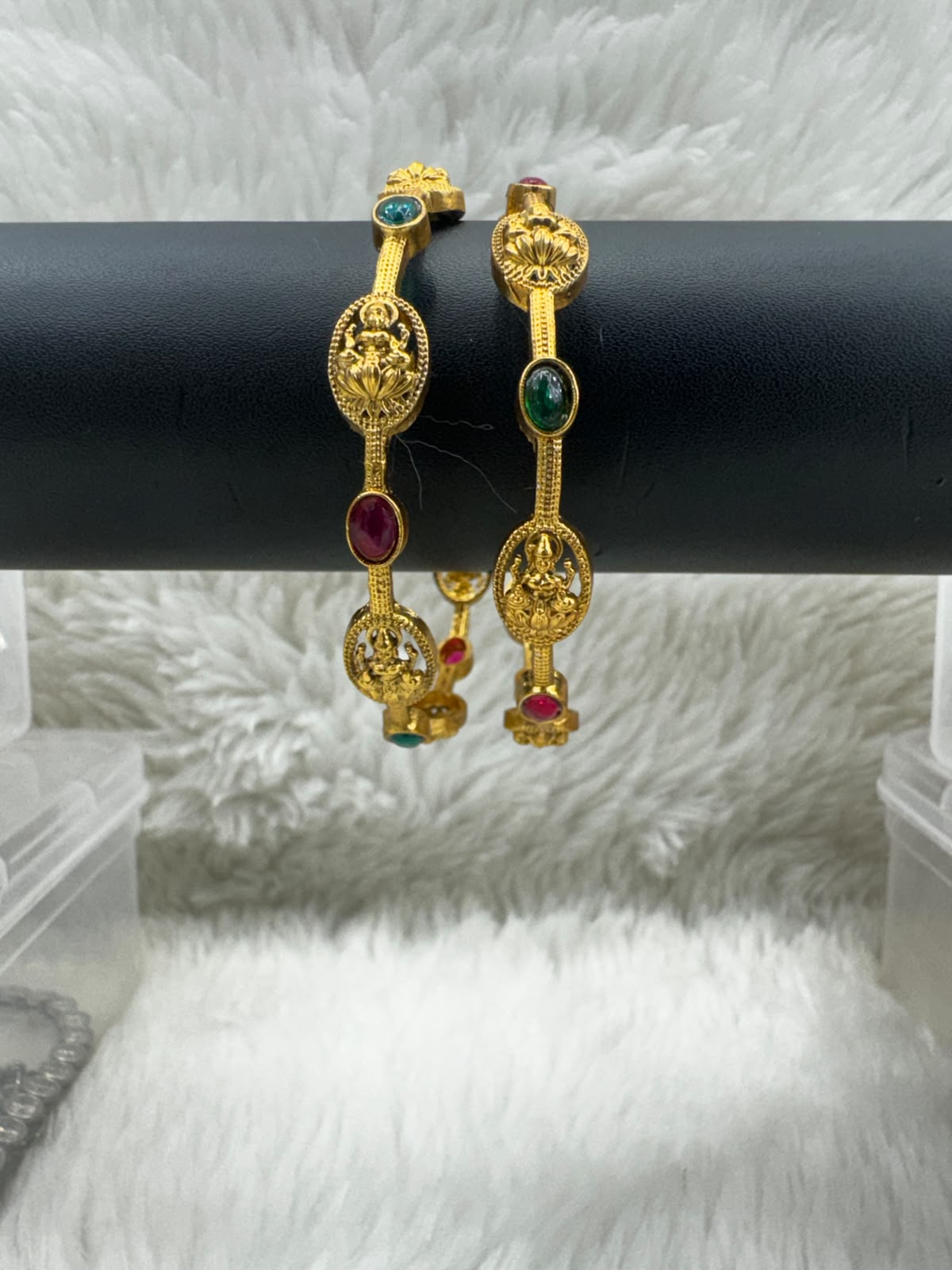 Elegant antique gold look with beautiful-7405
