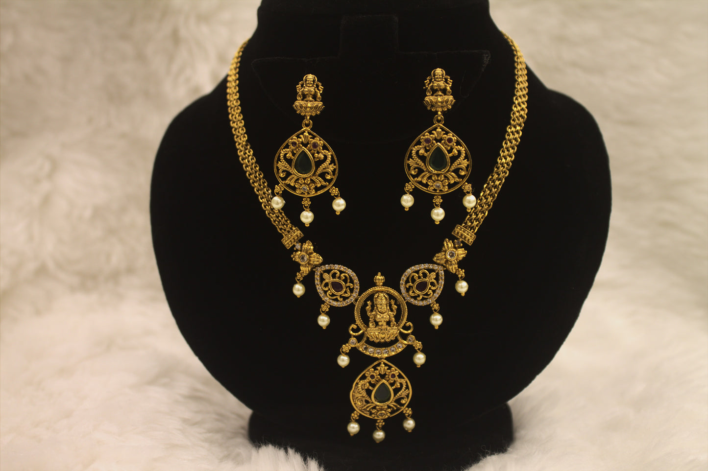 "Antique Gold-Plated Temple Necklace Set with Goddess Lakshmi Motif & Pearls – Traditional Bridal Jewelry" Product code-6003