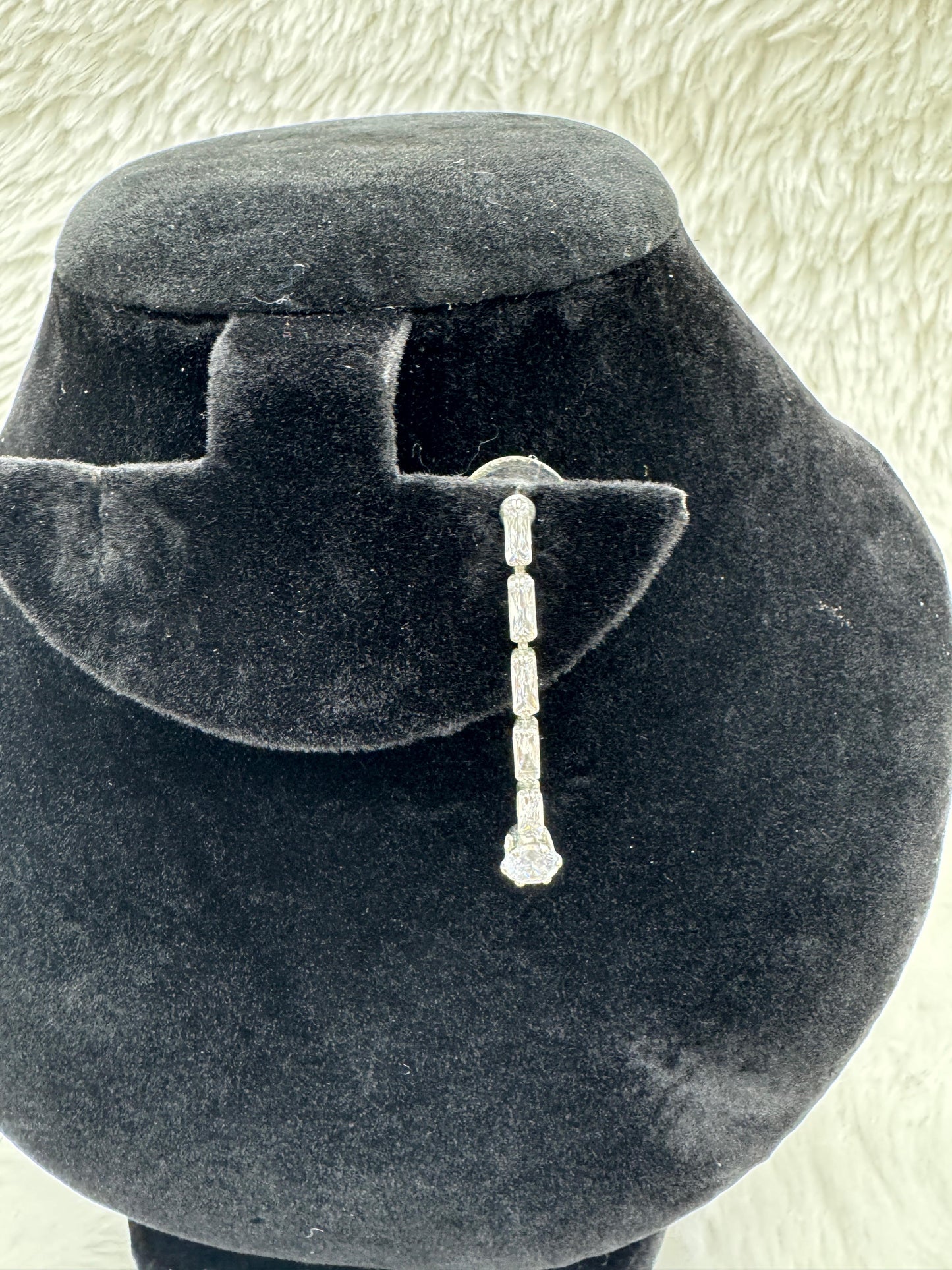 "Silver Starburst Crystal Necklace Set" Product Code - 6049