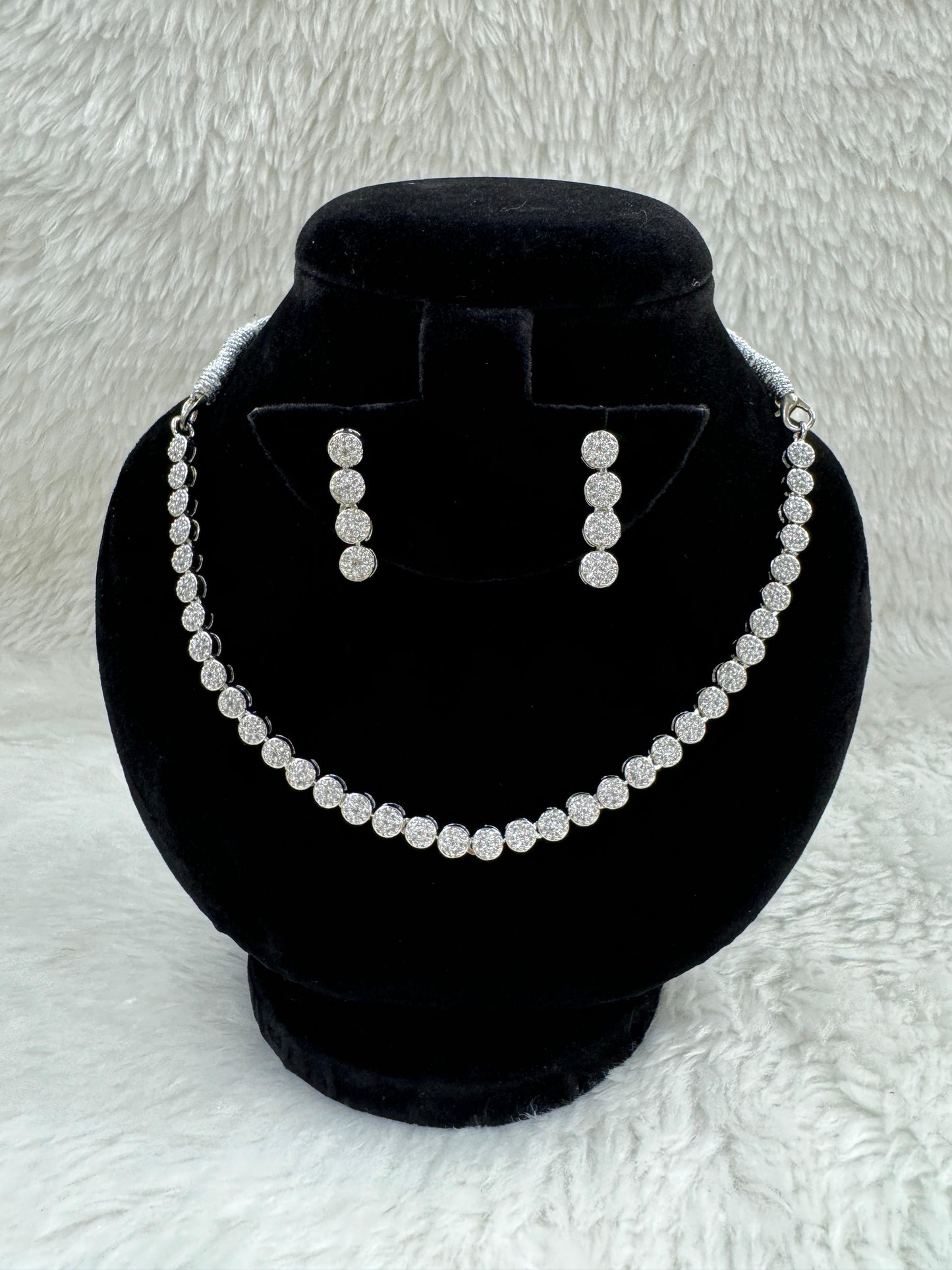 "White Stone Necklace & Earring set" Product code - 6600