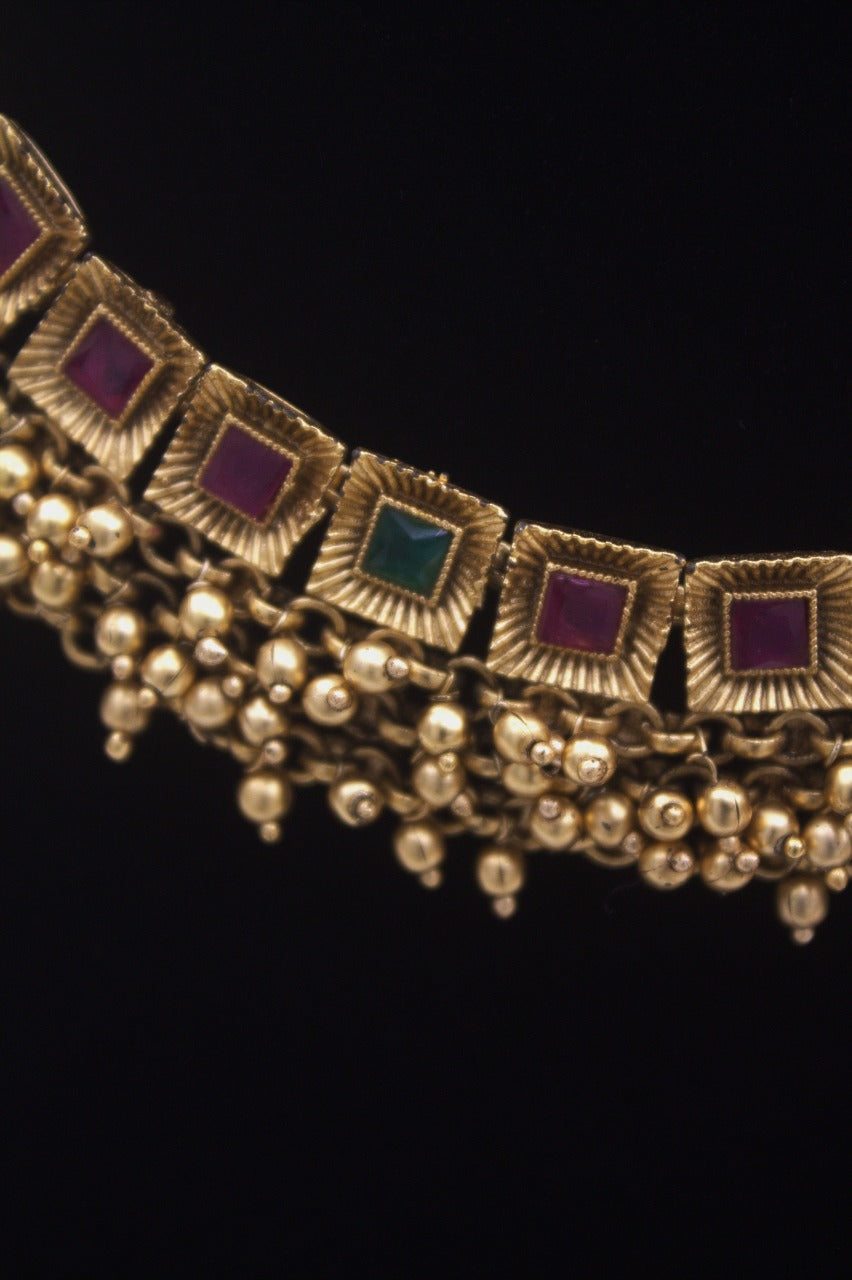 "Antique Gold-Plated Necklace & Earring Set" Product code - 6178