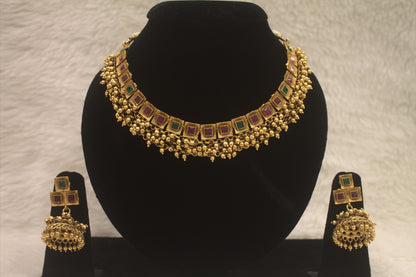 "Antique Gold-Plated Necklace & Earring Set" Product code - 6178
