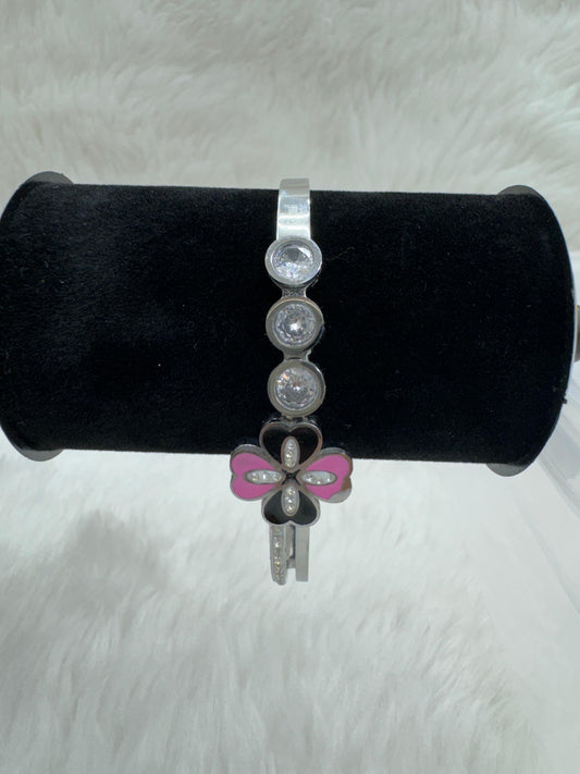 "Premium Silver Stone Bracelet" Product code - 6458