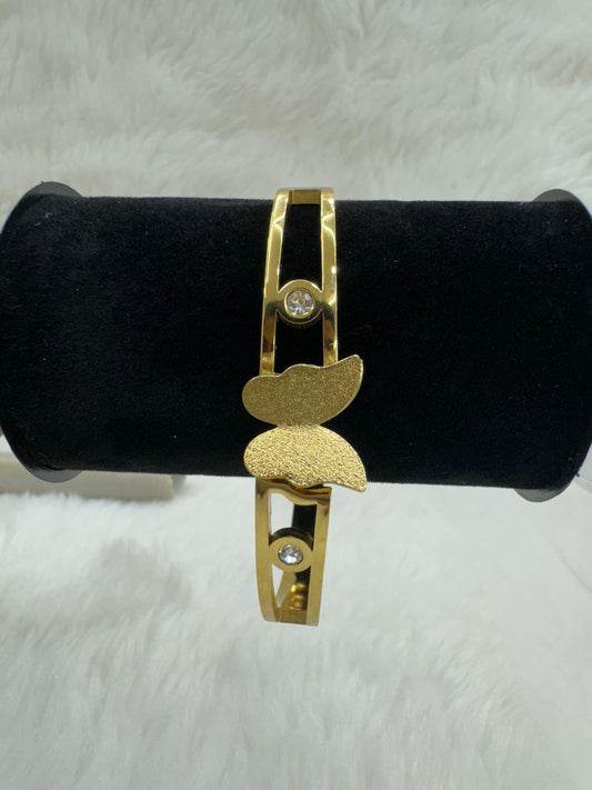 "Elegant Gold-Plated With Stone Bracelet" Product code - 6456