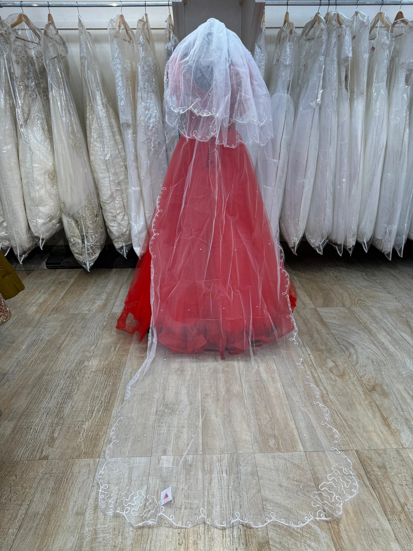 "Luxury Long Bridal Veil" Product code - 4311