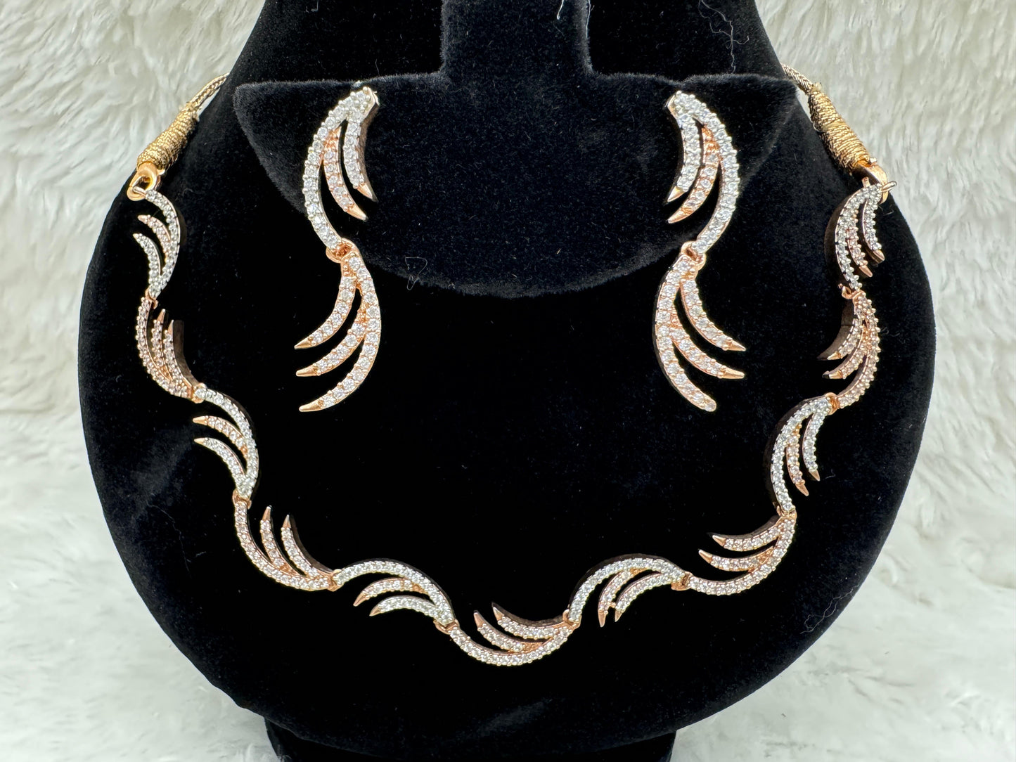 "Radiant Wave Diamond Set" Product Code - 6046