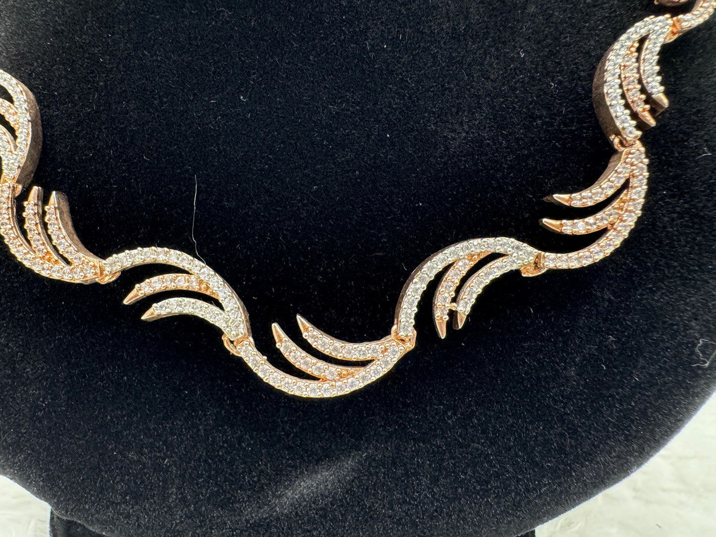 "Radiant Wave Diamond Set" Product Code - 6046