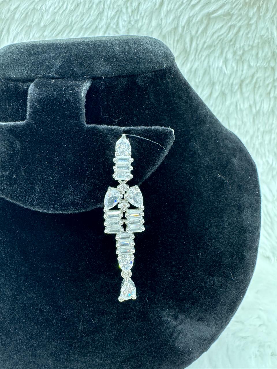 "Silver Baguette Crystal Necklace Set" Product code - 6045