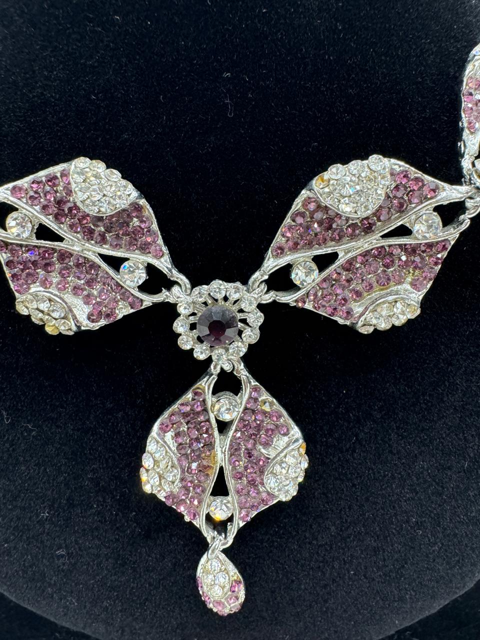 "Pink Crystal Leaf Necklace Set" Product Code- 6058