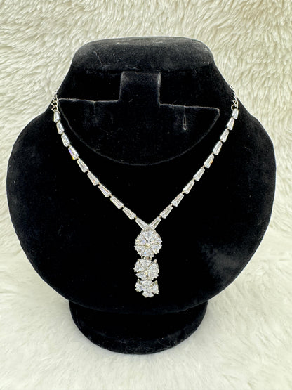 "Silver Crystal Floral Necklace Set" Product code - 6052