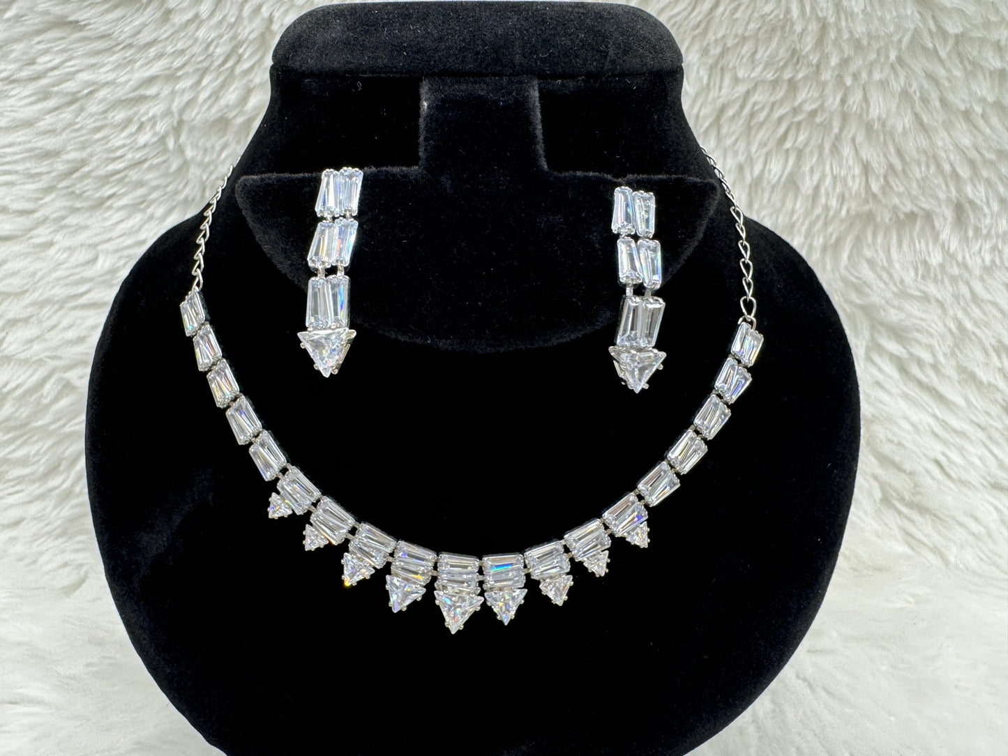 "Silver Crystal Necklace & Drop Earring Set" Product code - 6044