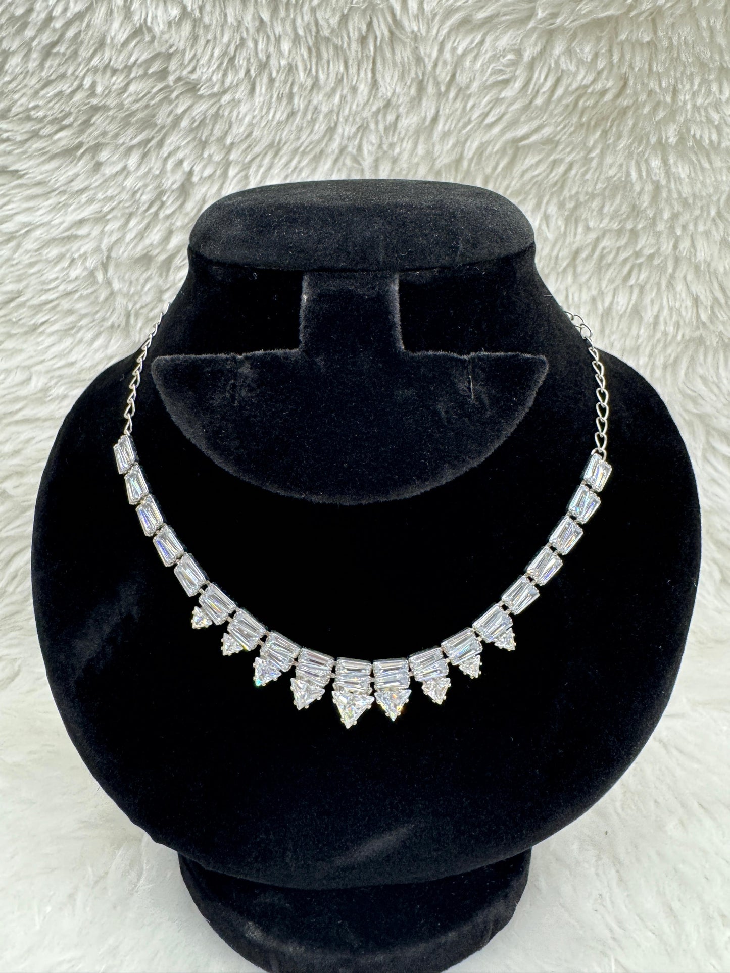 "Silver Crystal Necklace & Drop Earring Set" Product code - 6044