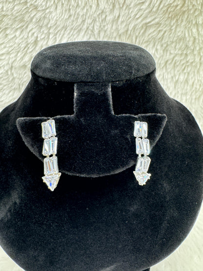 "Silver Crystal Necklace & Drop Earring Set" Product code - 6044