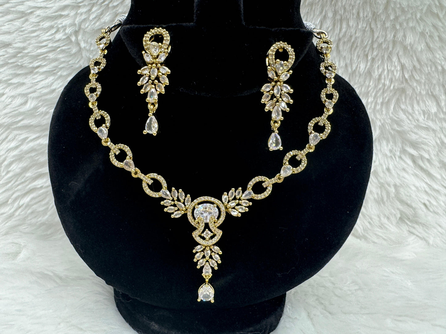 "Golden Radiance Crystal Necklace & Earring Set" Product code -6361