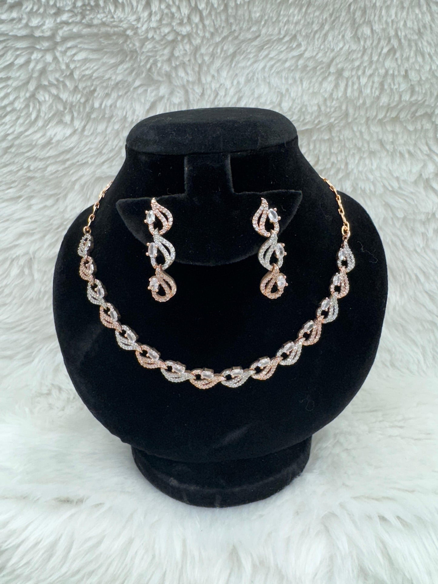 "Elegant Rose Gold Crystal Link Necklace Set" Product code- 6040