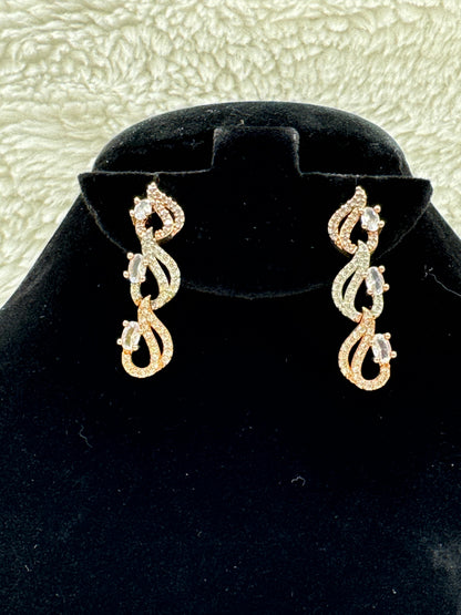 "Elegant Rose Gold Crystal Link Necklace Set" Product code- 6040