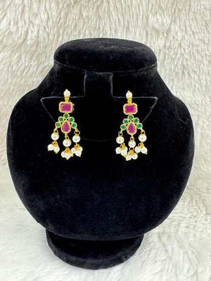 "Antique Gold-Plated Necklace & Earring Set" Product code - 6604