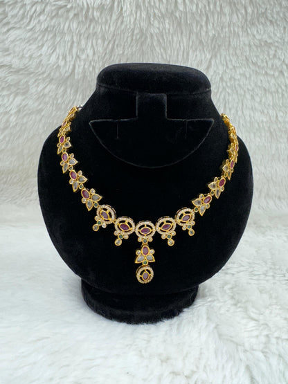 "Antique Gold-Plated Necklace &amp; Earring Set" Product code - 6606