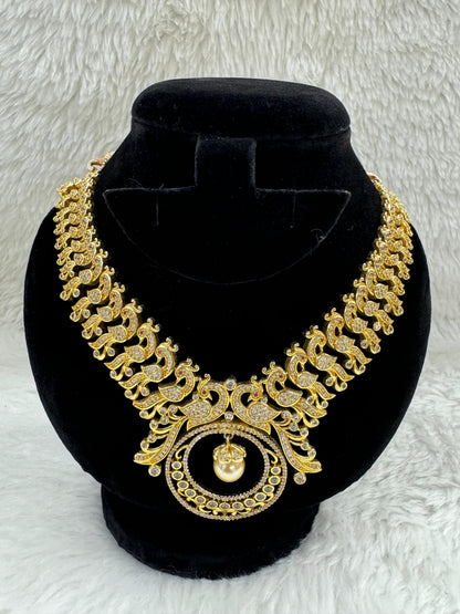 "Gold Stone Necklace & Earring Set" Product code - 6189