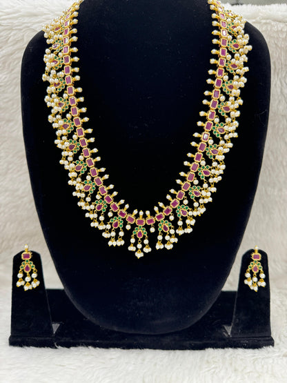 "Antique Gold-Plated Necklace & Earring Set" Product code - 6604