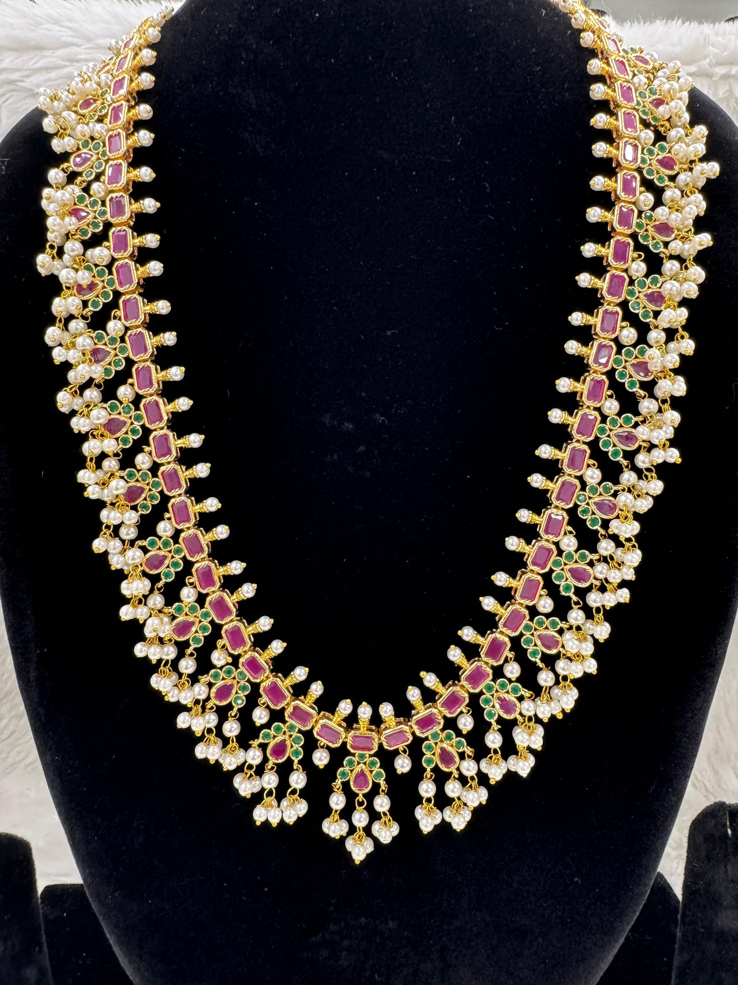 "Antique Gold-Plated Necklace & Earring Set" Product code - 6604