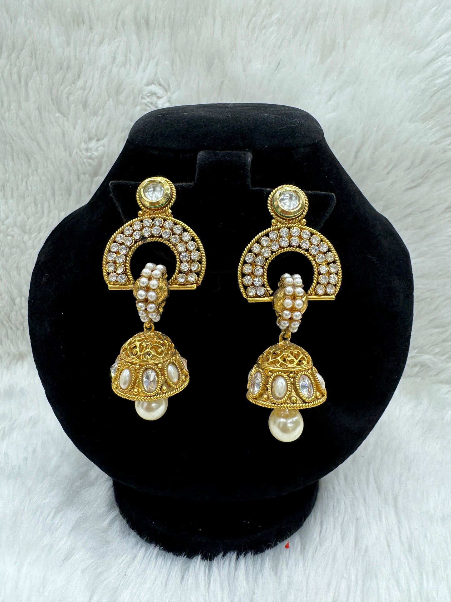 "AD Stone With Pearl Jimikki" Product code - 6140