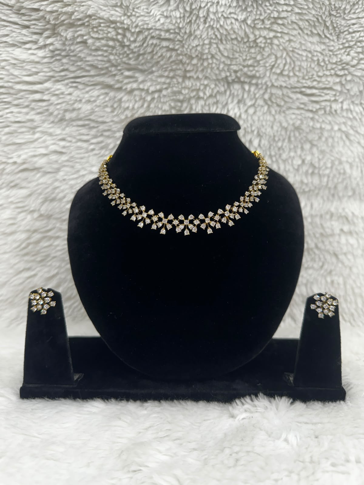 Elegant Gold-Tone Leaf Crystal Necklace & Earring Set-7456
