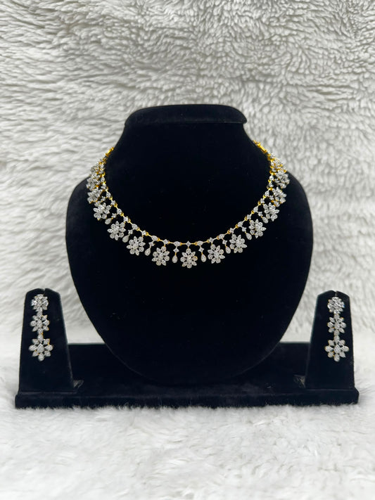 Elegant Floral CZ Necklace & Earrings Set -7473