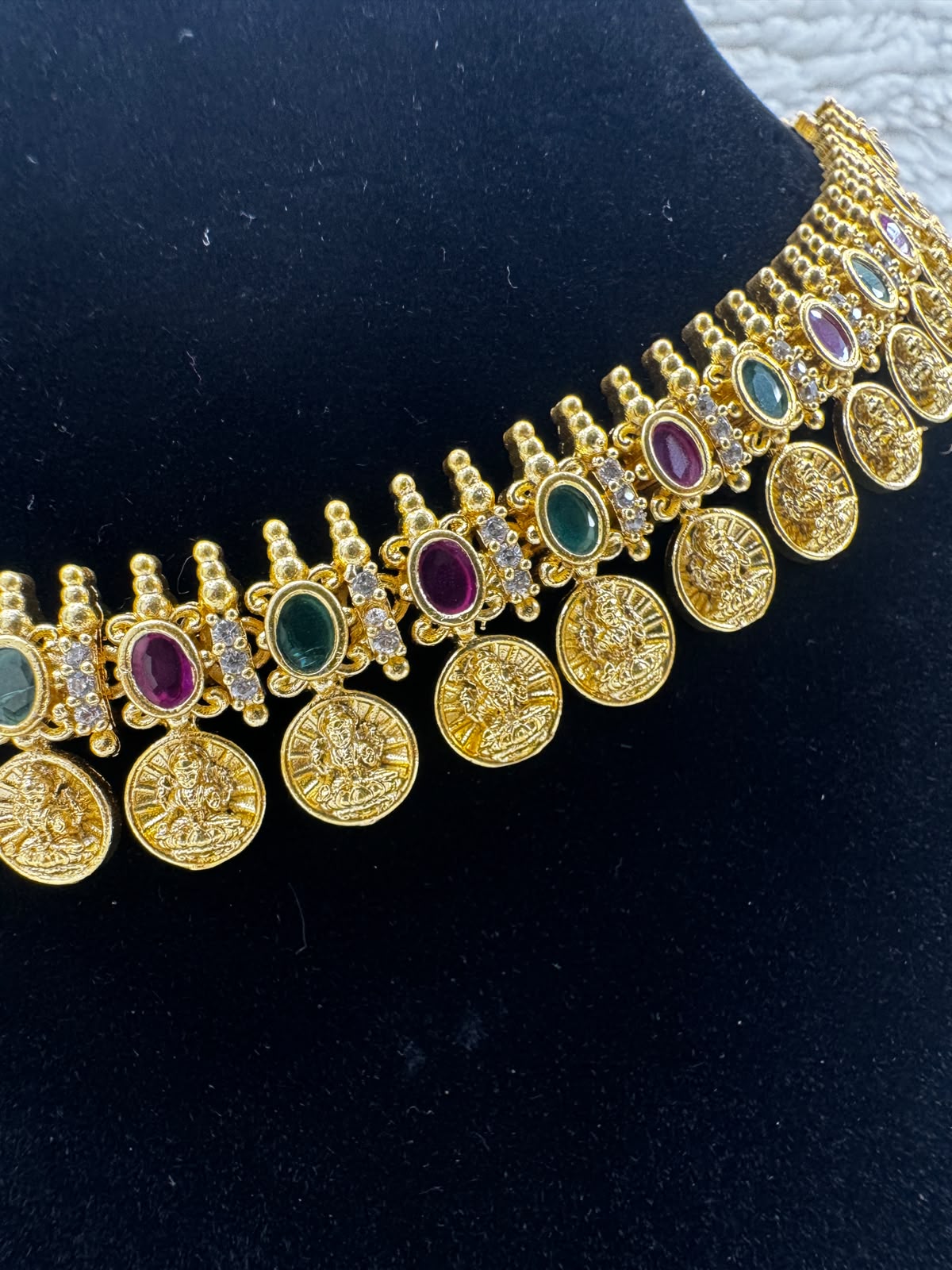 Traditional Gold-Tone Coin Necklace & Earrings Set – Red & Green Stone Design- 7489