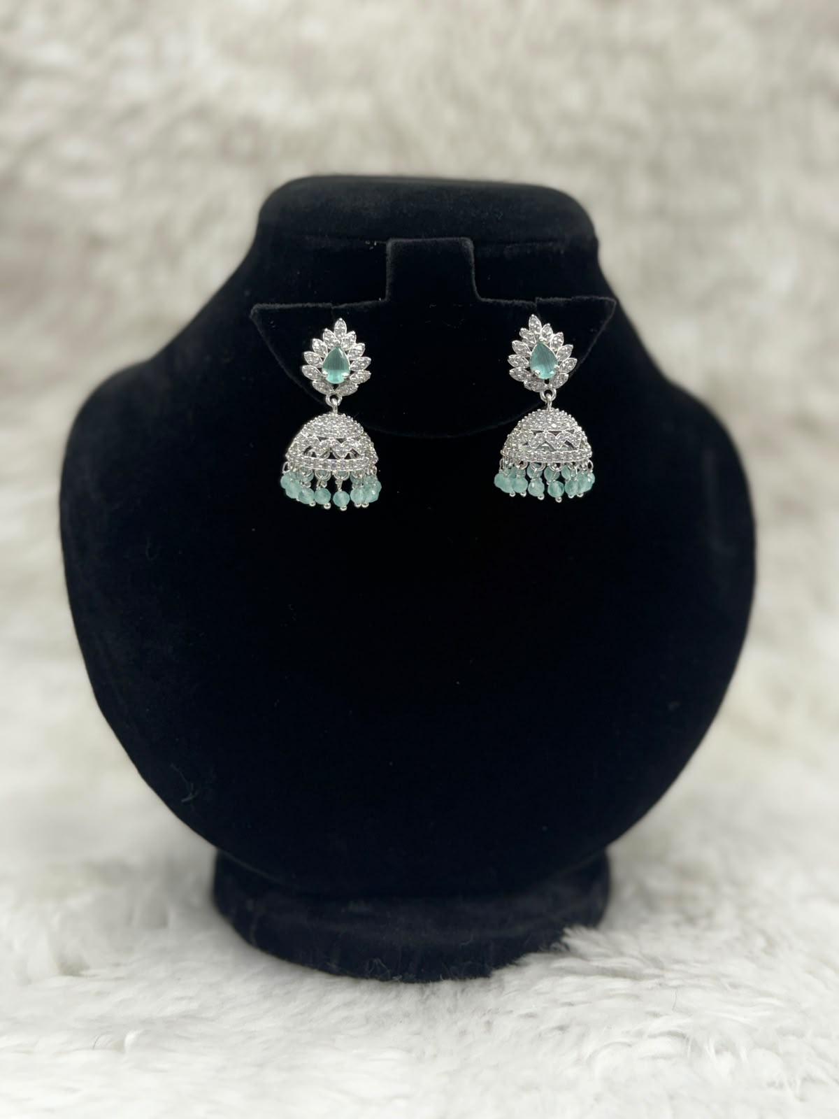 ElegantDiamondstyle Jhumka set 7240