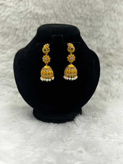 AntiqueGoldplatedJhumkaEarrings-7413