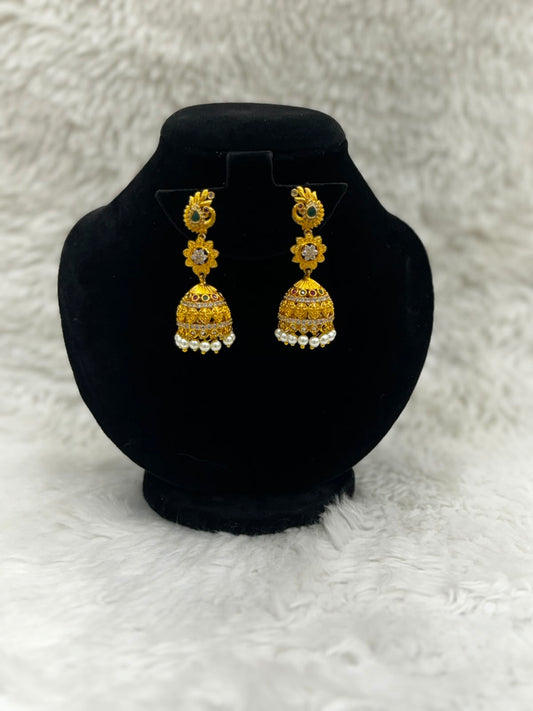 AntiqueGoldplatedJhumkaEarrings-7413
