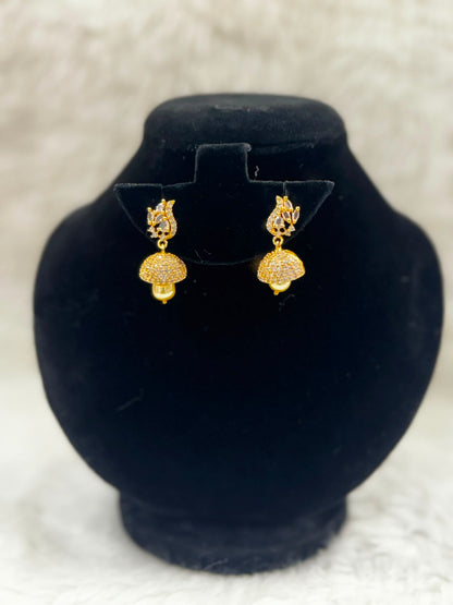 Elegant Gold Jhumka Earrings-7257
