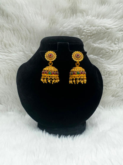 AntiqueGoldplated kemp stone Jhumka Earrings-7226