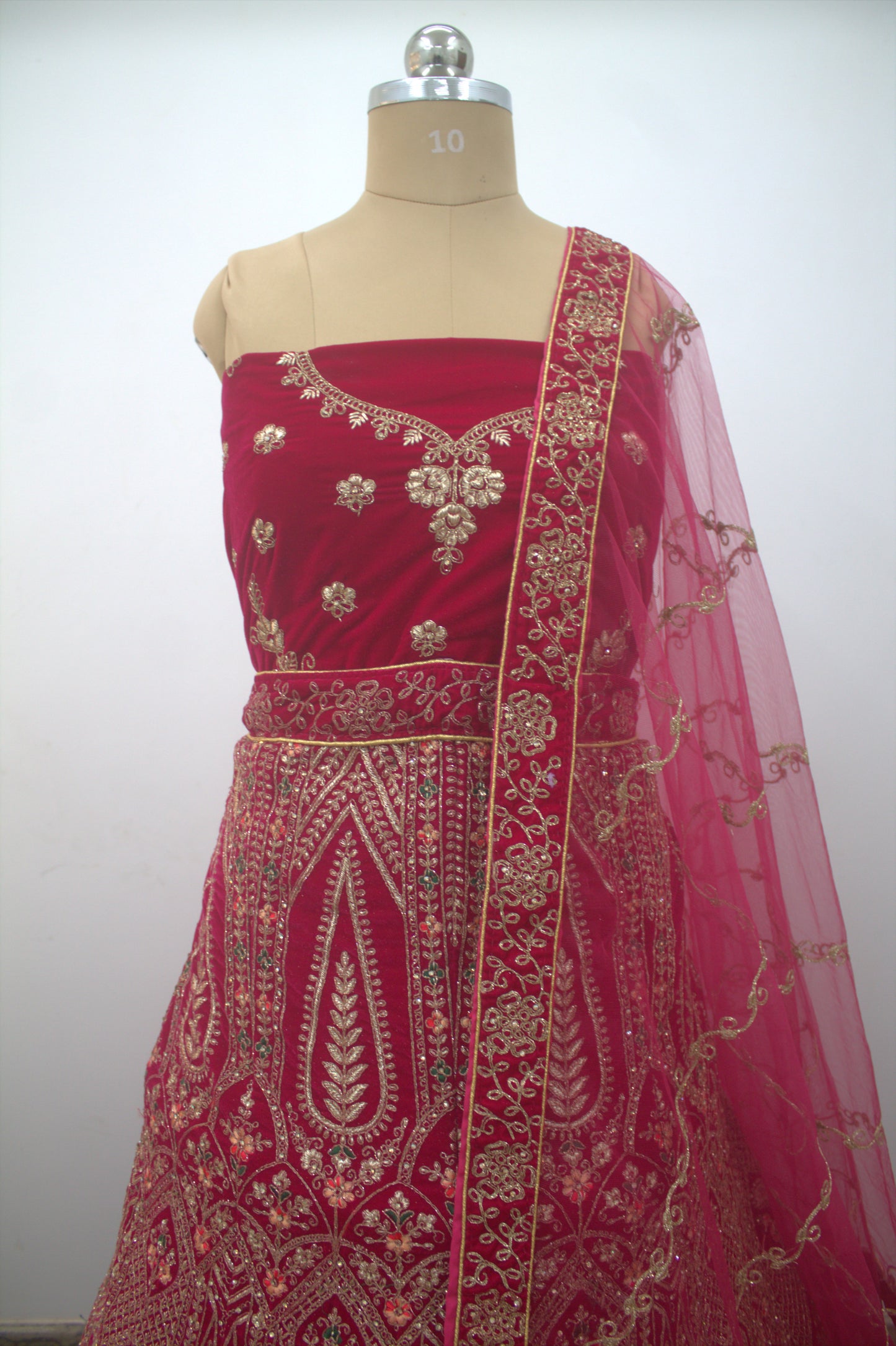 "Pink Embroidered Bridal Lehenga Choli with Intricate Gold Threadwork & Matching Net Dupatta" Product code-1112