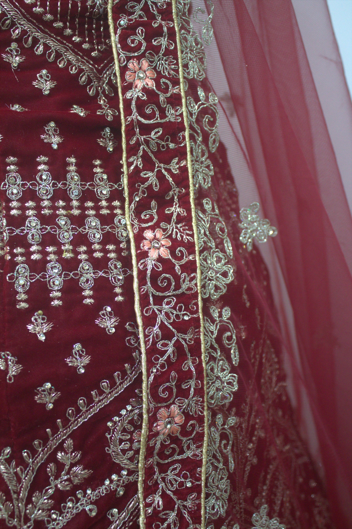 "Exquisite Maroon Bridal Lehenga Choli with Intricate Gold Embroidery – Traditional Indian Wedding Wear with Elegant Net Dupatta" Product code-1328