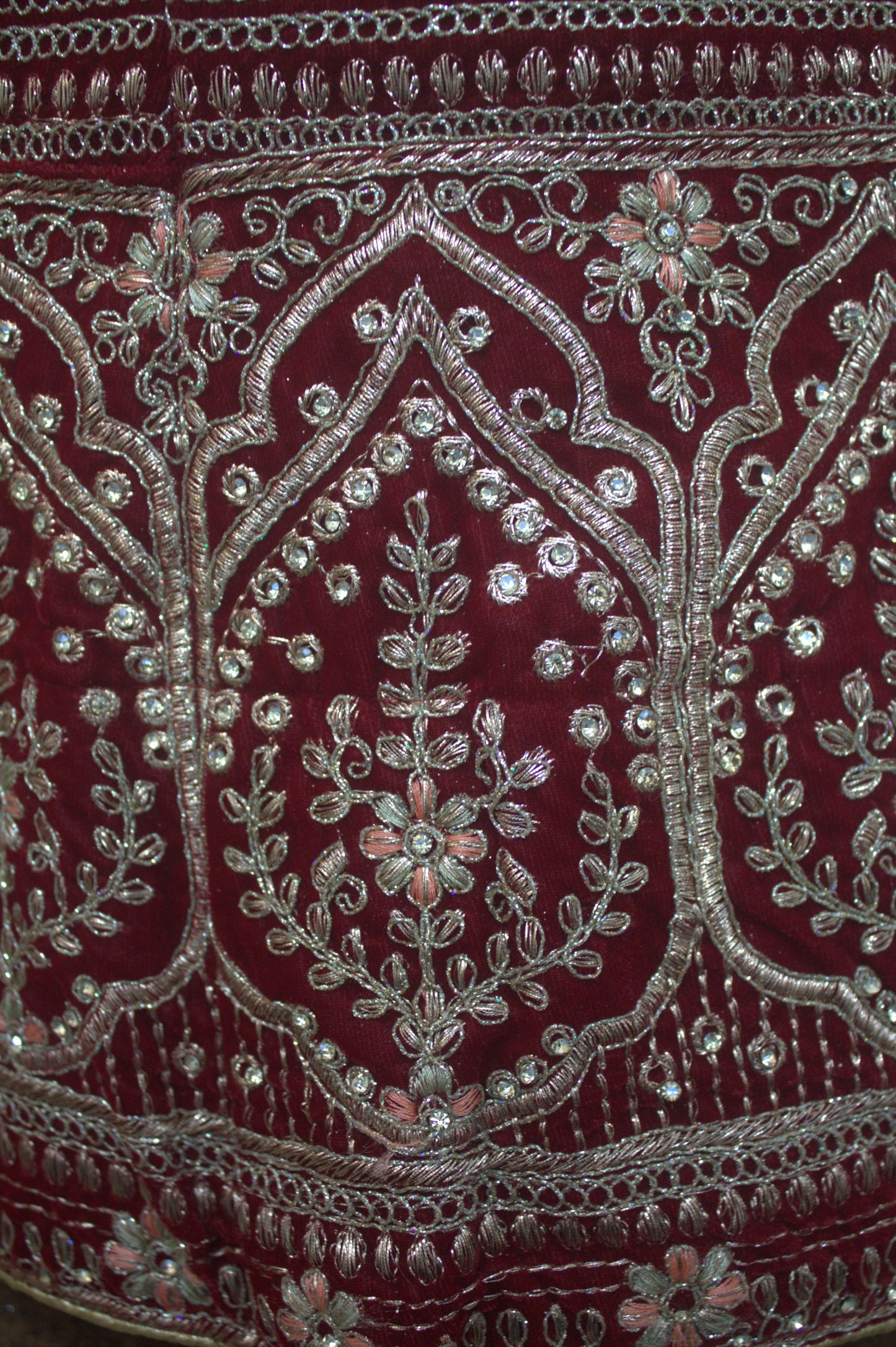 "Exquisite Maroon Bridal Lehenga Choli with Intricate Gold Embroidery – Traditional Indian Wedding Wear with Elegant Net Dupatta" Product code-1328