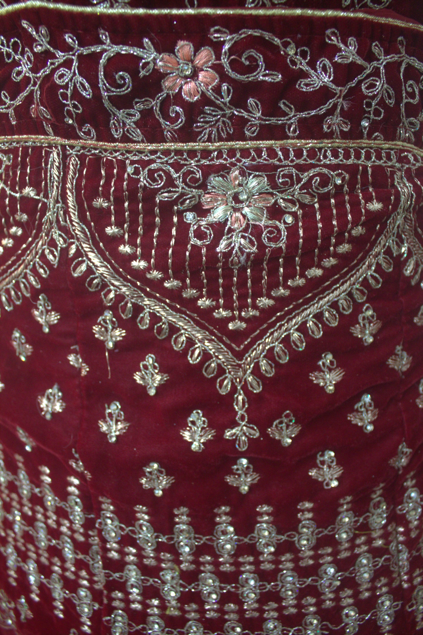 "Exquisite Maroon Bridal Lehenga Choli with Intricate Gold Embroidery – Traditional Indian Wedding Wear with Elegant Net Dupatta" Product code-1328