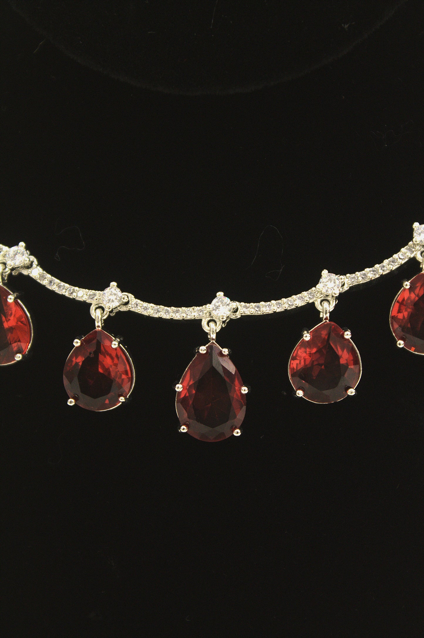 “Crimson Elegance Ruby Drop Necklace Set” Product code-6027