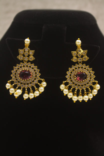 "Antique Gold-Finish Pendant Necklace Set with Pearls & Red Stone Accents" Product code-6342