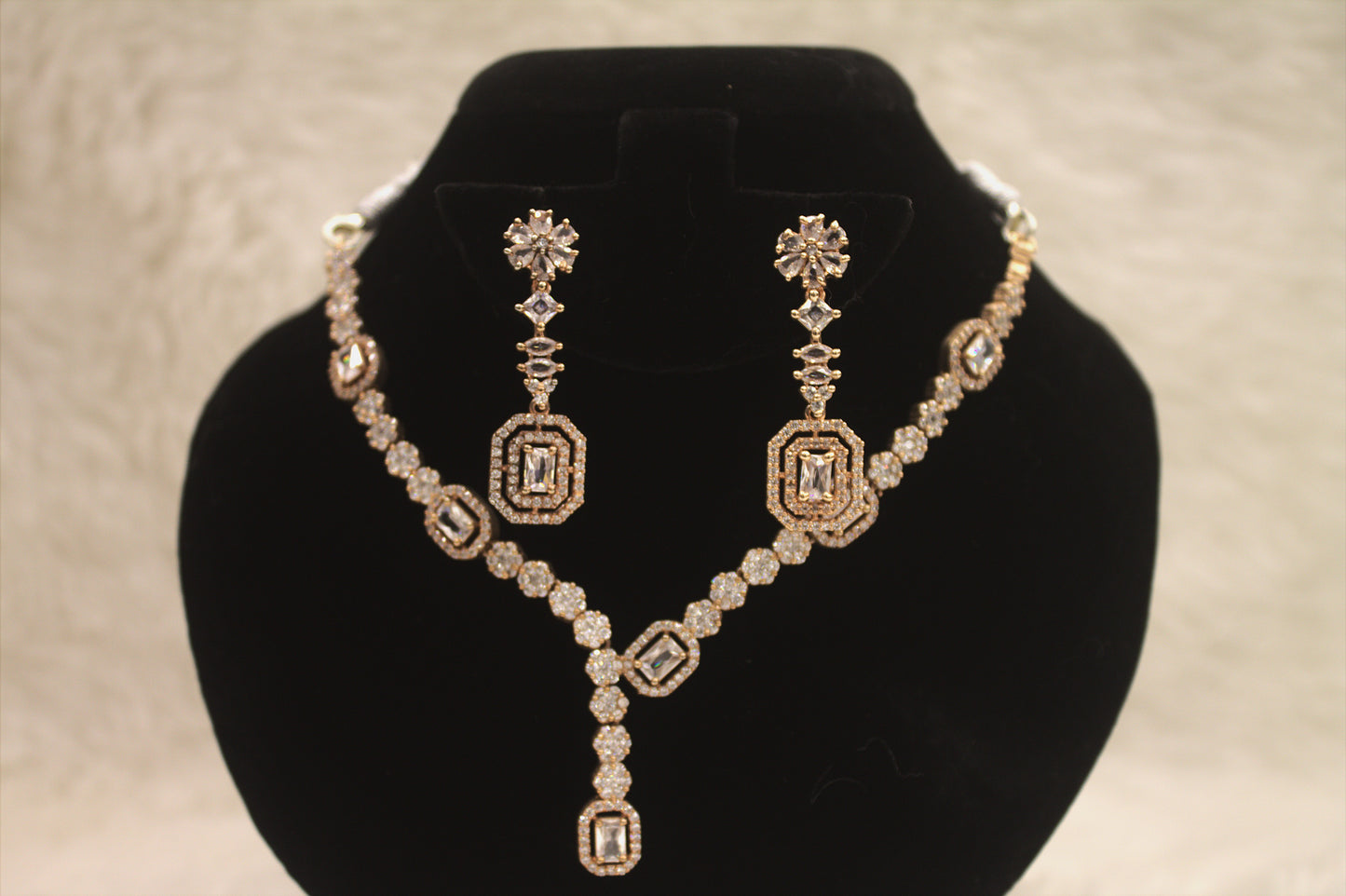 "Radiant Crystal Geometric Necklace & Earring Set" Product code-6048