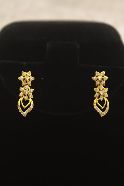 “Sparkling Blossom Choker Necklace with Matching Earrings” Product code-6331