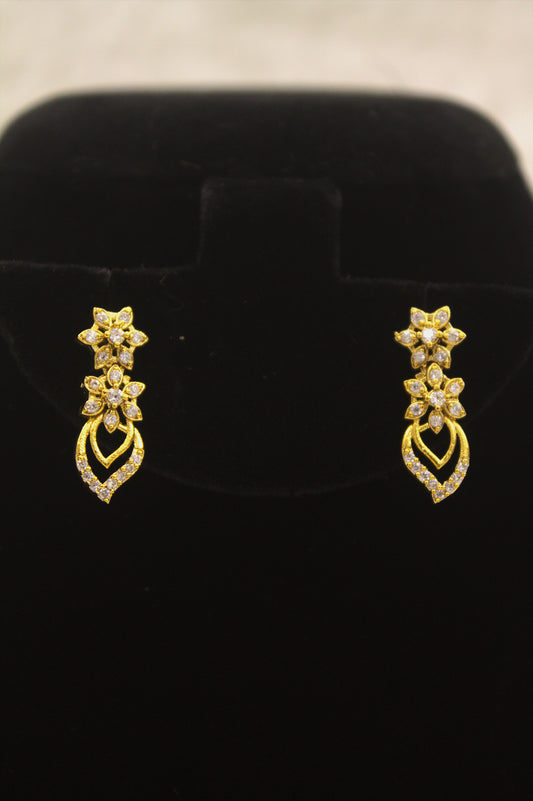 “Sparkling Blossom Choker Necklace with Matching Earrings” Product code-6331