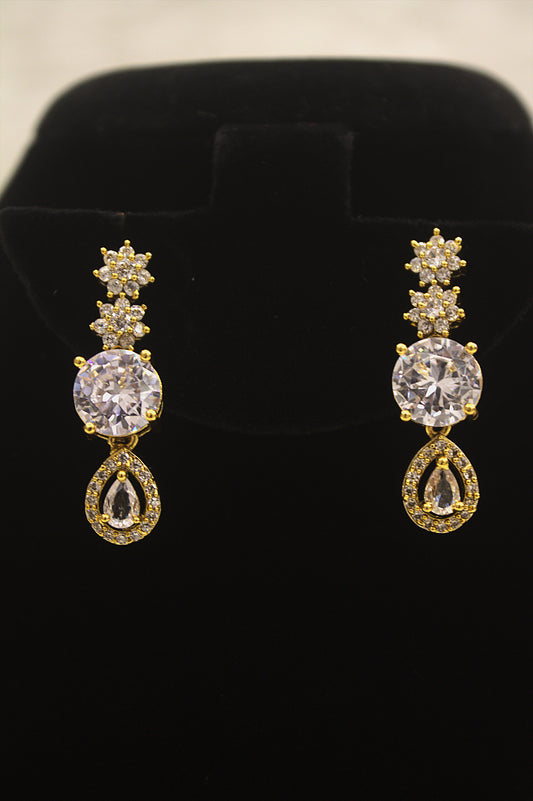 "Aurora Gold-Plated Bridal Necklace & Earrings Set" Product code-6330